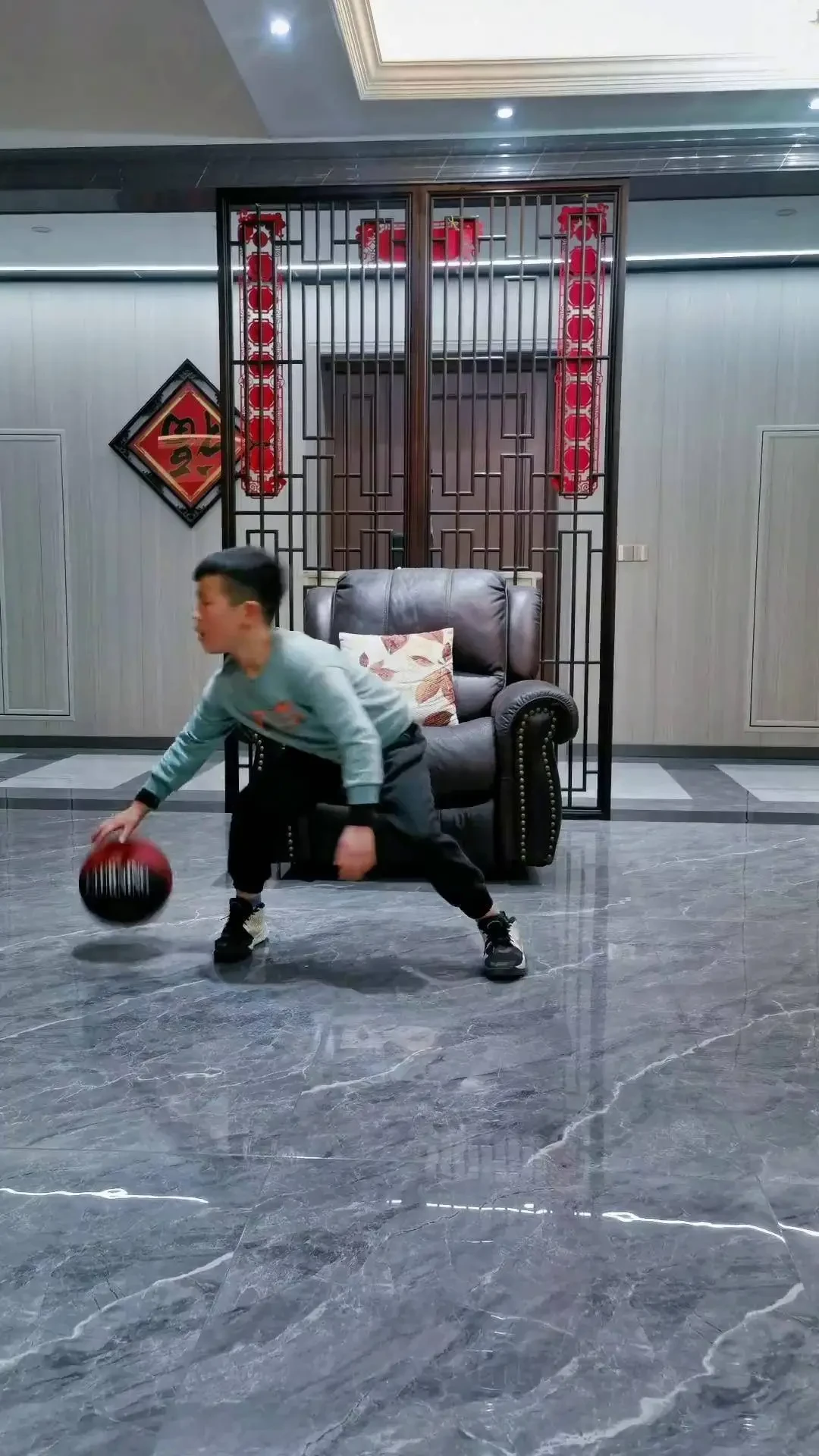 哪里可以找到适合篮球运动员的放松方法?_2